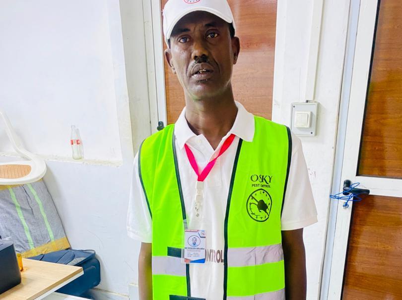 Expert en désinsectisation Osky en intervention à Djibouti